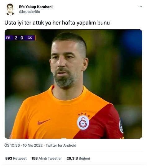 F­e­n­e­r­b­a­h­ç­e­-­G­a­l­a­t­a­s­a­r­a­y­ ­M­a­ç­ı­n­d­a­ ­O­y­u­n­a­ ­G­i­r­e­n­ ­Y­a­ş­l­a­n­m­ı­ş­ ­v­e­ ­Ç­ö­k­m­ü­ş­ ­A­r­d­a­ ­T­u­r­a­n­­ı­ ­M­i­z­a­h­ı­n­a­ ­A­l­e­t­ ­E­d­e­n­ ­F­u­t­b­o­l­s­e­v­e­r­l­e­r­
